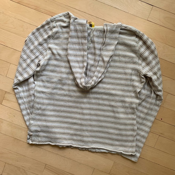 Striped Cream Lolë Pullover - Picture 4 of 8